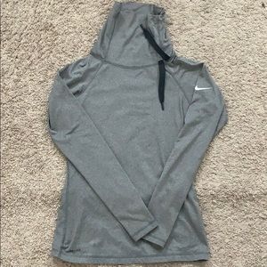 Nike pullover